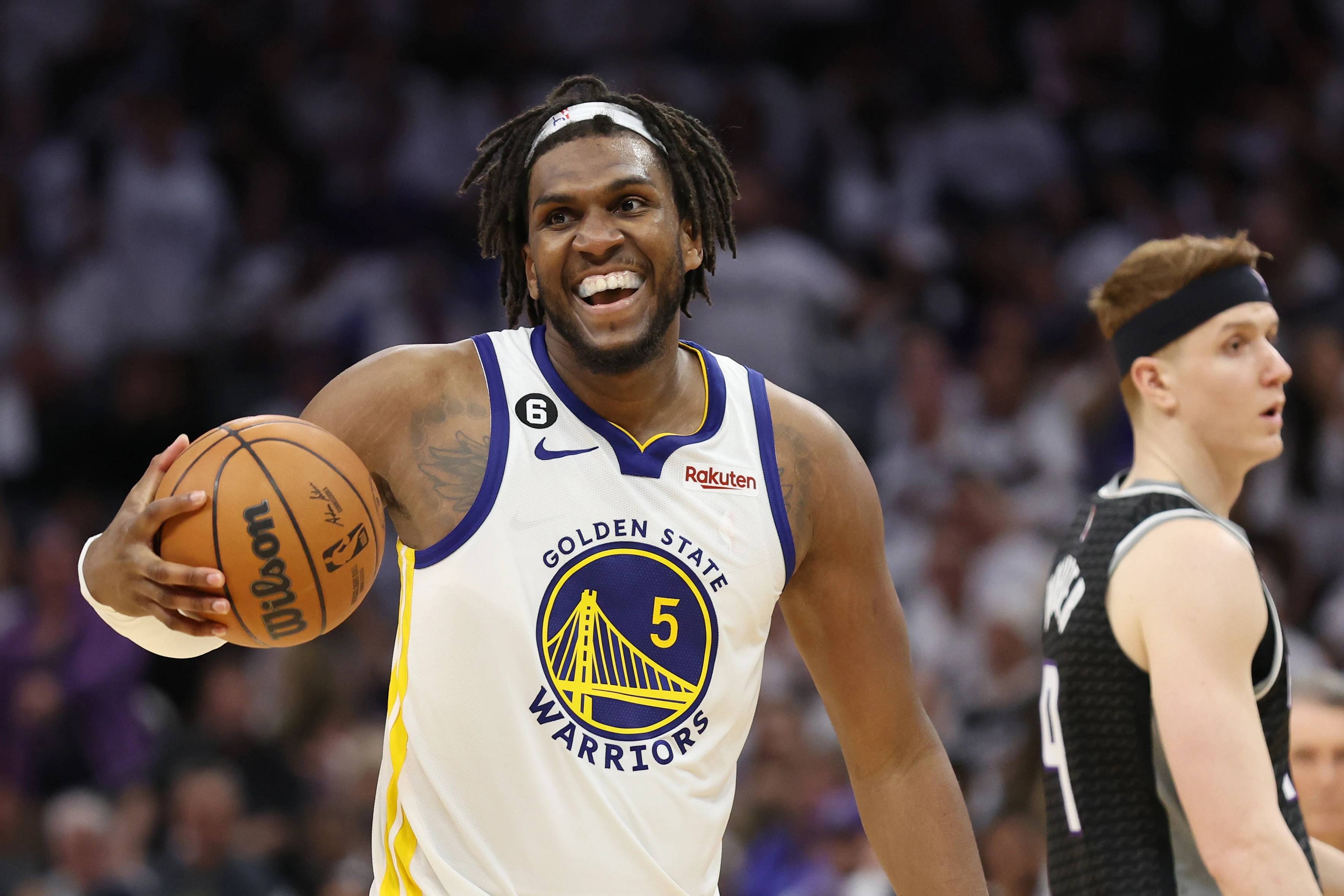 开云体育官方网站-NBA交易传闻不断，球员转会标玄机日益增多