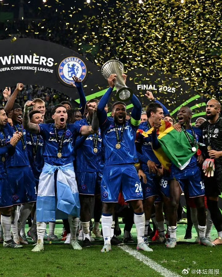 切尔西继续领跑积分榜，战胜伯恩茅斯