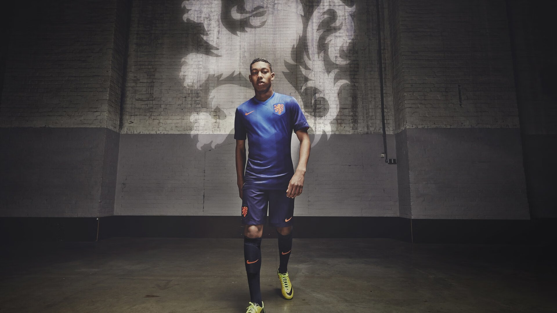 开云APP-高原雄鹰击碎东瀛武士刀！戈麦斯擎天立柱，玻利维亚友谊赛力证锋芒